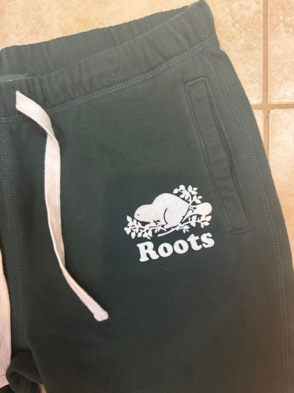 Canadian ROOTS joggers